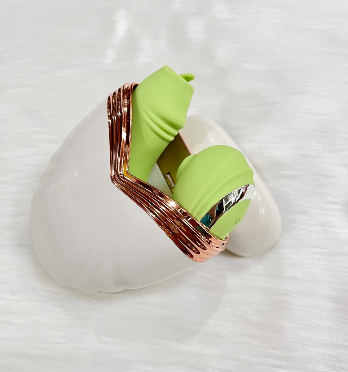 Chíp 2 đầu Lưỡi Liếm - Hút hộp đựng ngụy trang 4