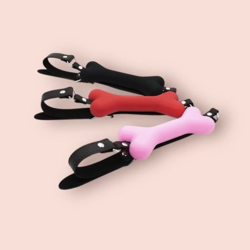 Bạo dâm khóa miệng khúc xương