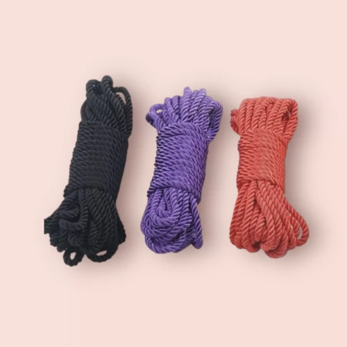 Dây trói bạo dâm 